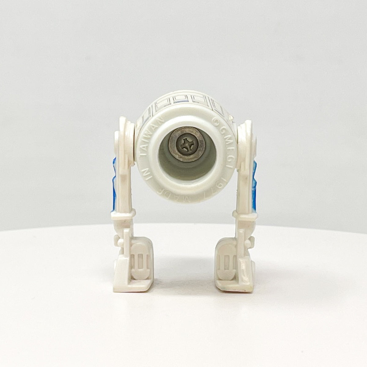 R2-D2 (Solid Dome) Loose Complete