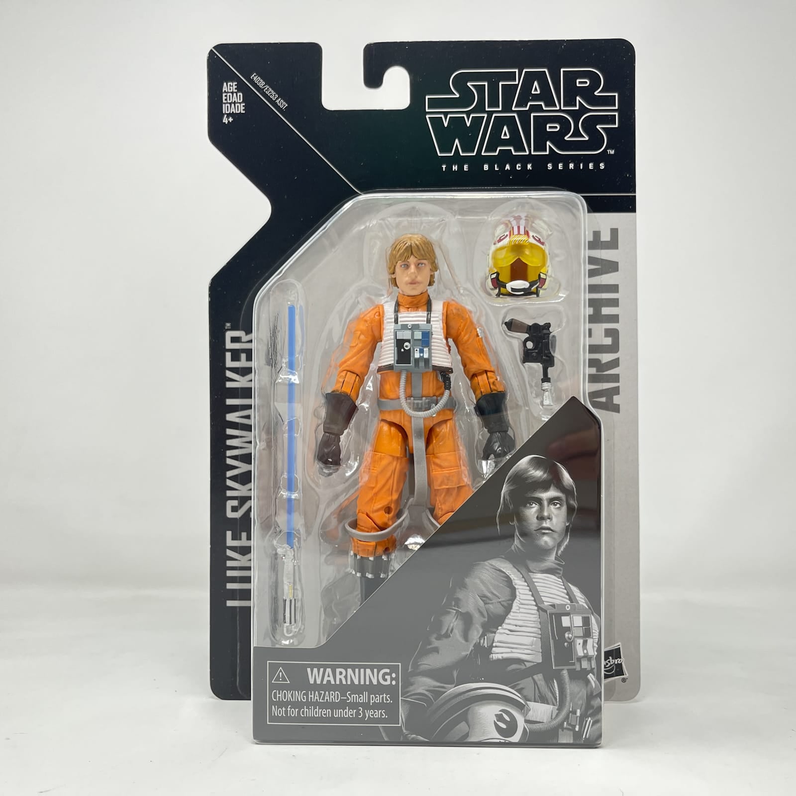 Hasbro 2024 Luke Skywalker (X-Wing Pilot) Archive Black Series