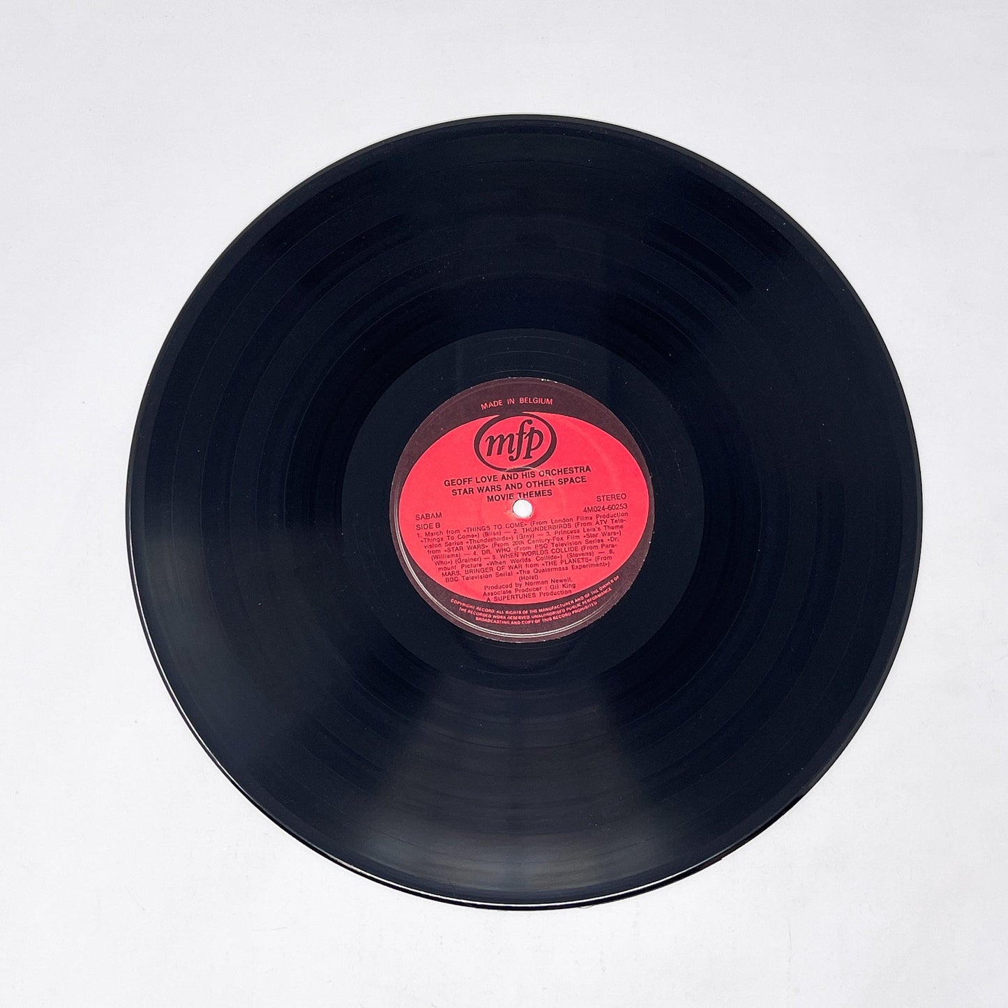 Vintage Foreign Vinyl Star Wars Vinyl Star Wars & Other Spece Movie Themes 12" Record - Belgium (1977)