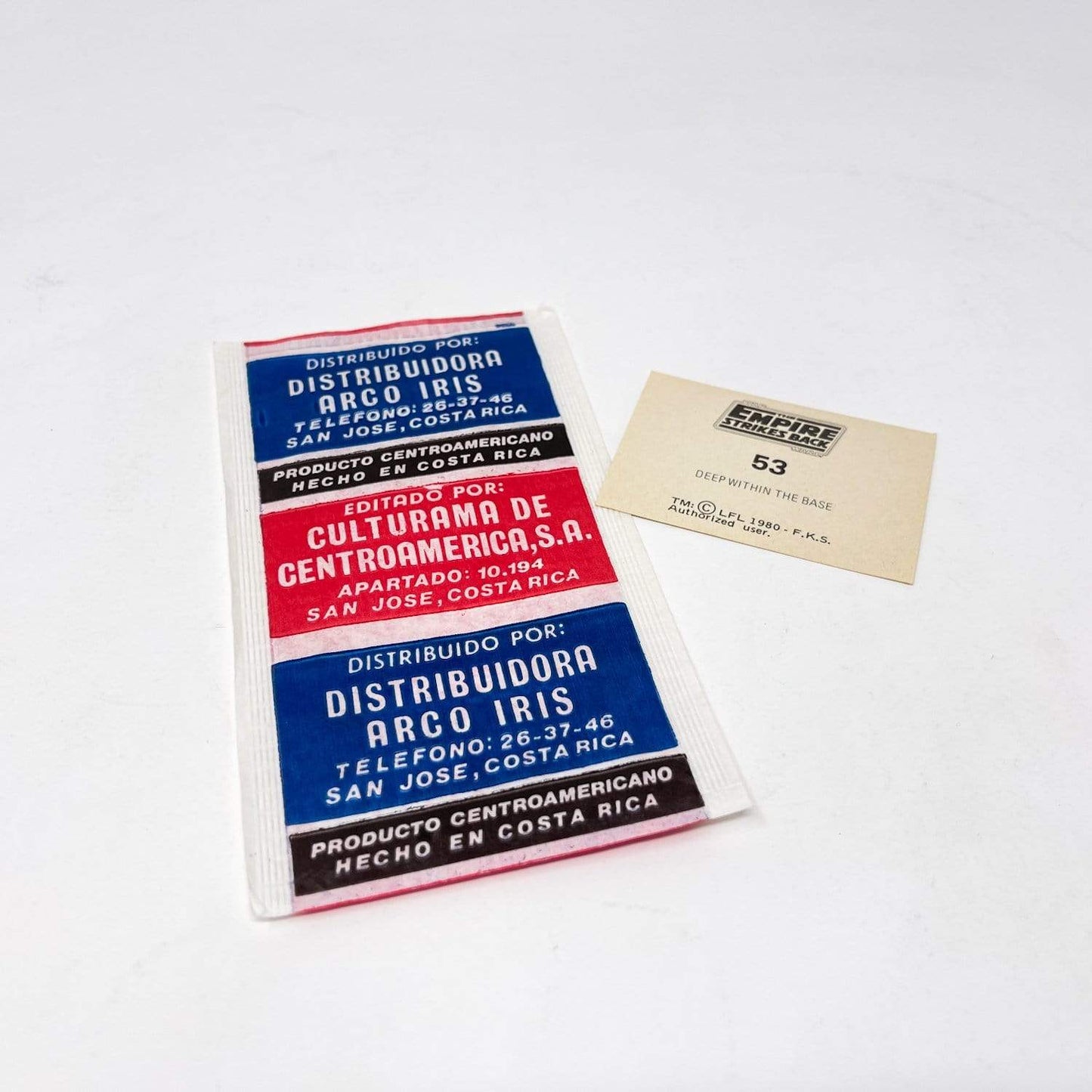 Vintage Topps Star Wars Trading Cards Costa Rica Guerra Des Galaxias ESB Wax Pack and Card (1980)