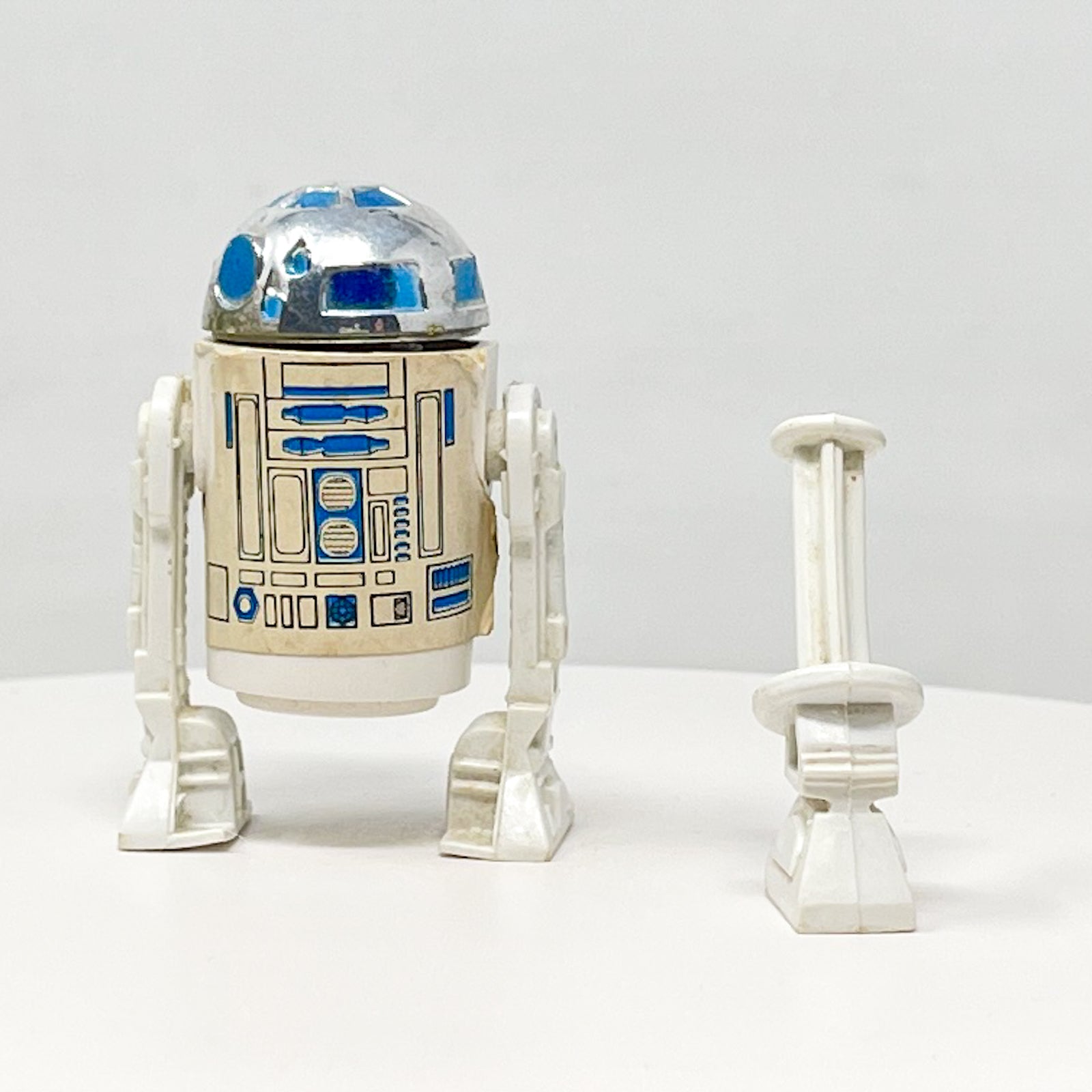 R2-D2 Droid Factory 3 Leg Loose Complete Vintage Star Wars Action