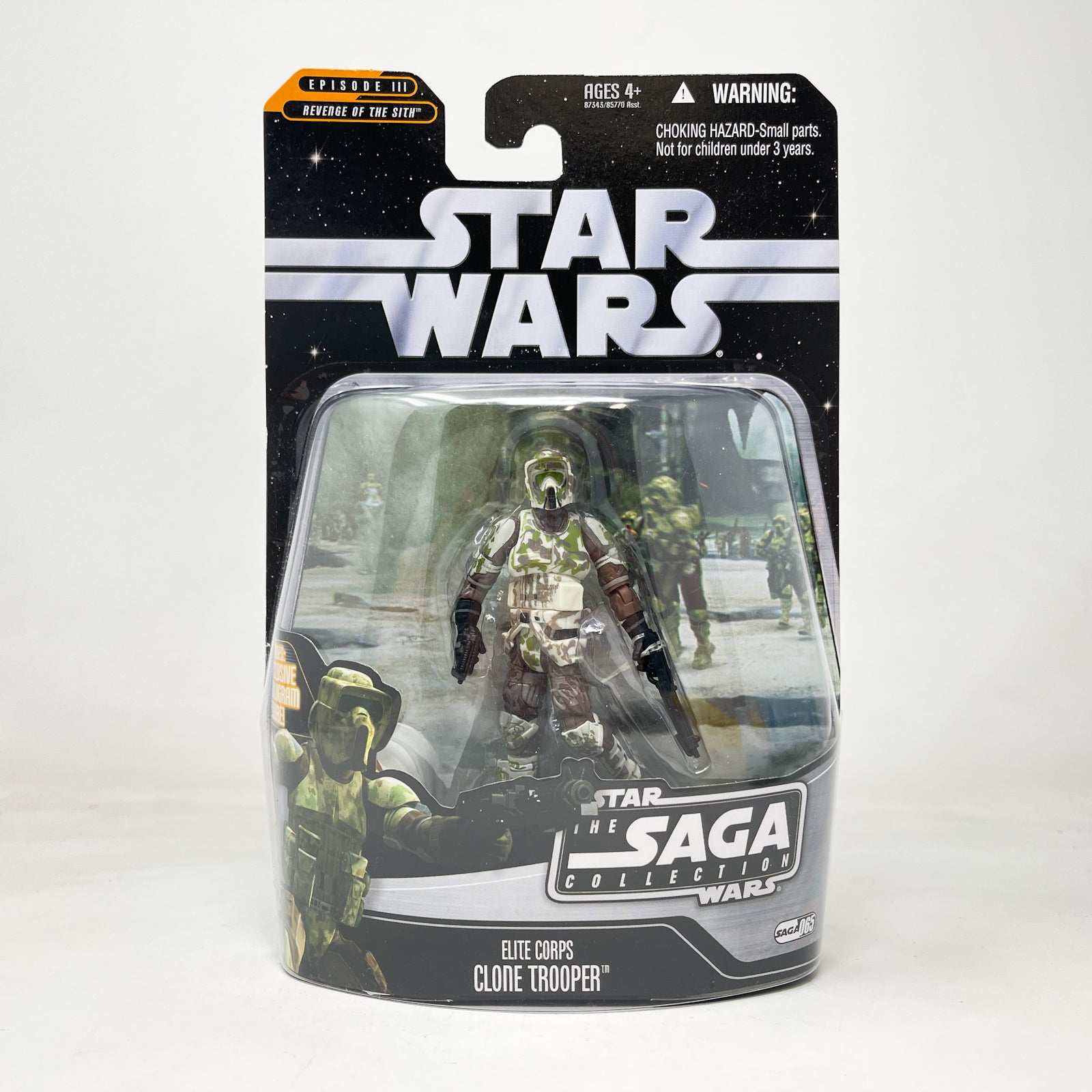 Hasbro 2015 First Order Stormtrooper with Gear - Amazon Black Serie ...