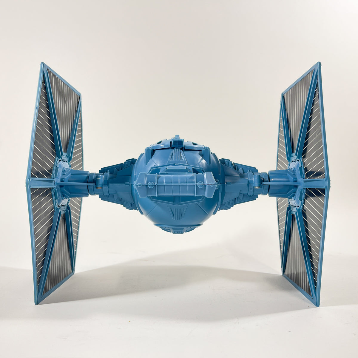 TIE Fighter w/ Battle Damage - Complete in Box
