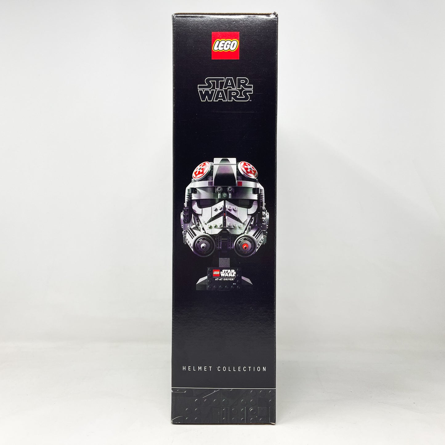 Lego 75429 AT-AT Driver Helmet (2025) - Sealed
