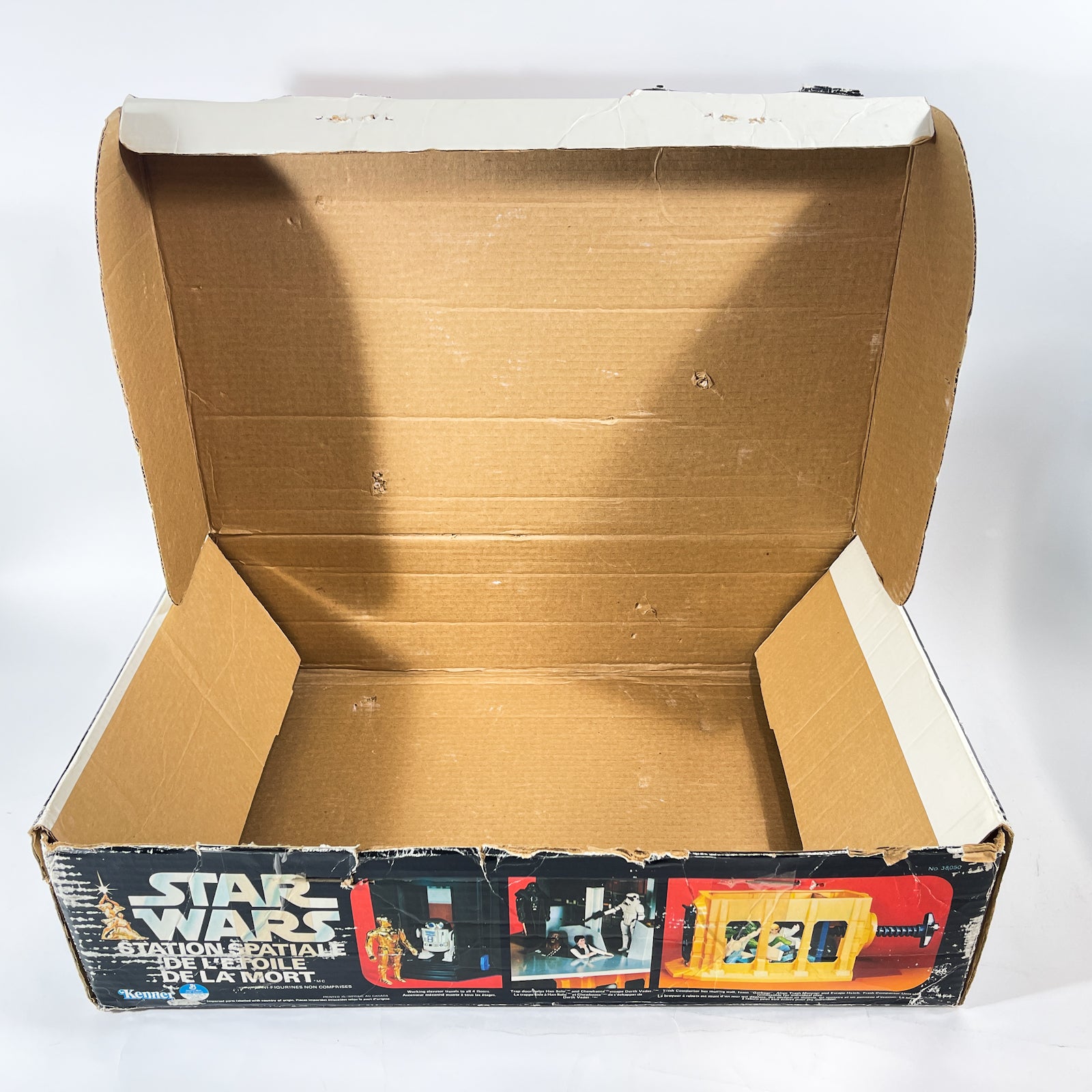 Kenner Canada Vintage Star Wars Death Star - Complete in Box Toy
