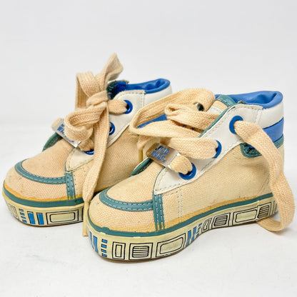 Vintage Clarks Star Wars Non-Toy Clarks R2-D2 Shoes in Canadian Box