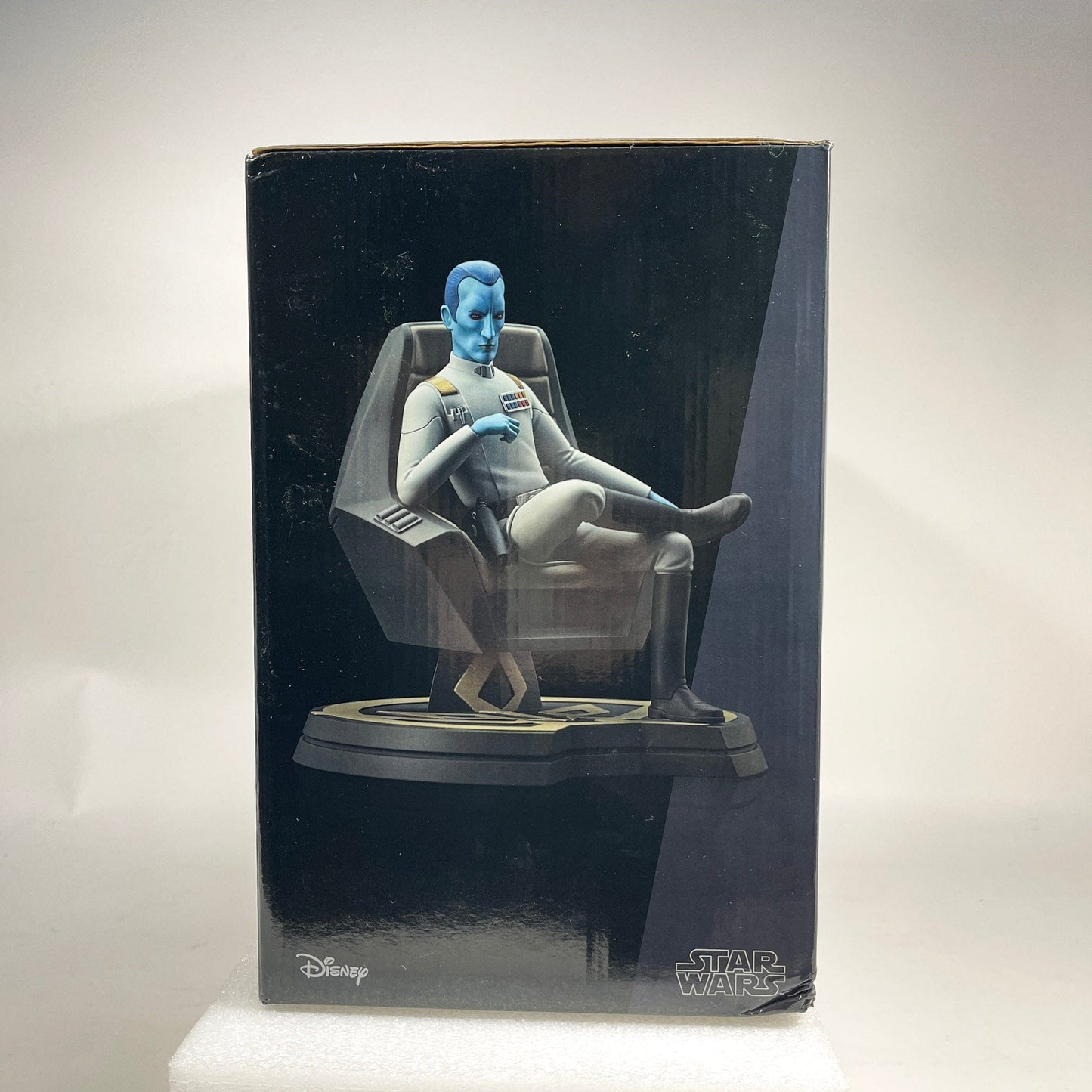 Vintage Gentle Giant Star Wars Statues & Busts Grand Admiral Thrawn  - Premier Collection Limited Edition Statue - Gentle Giant