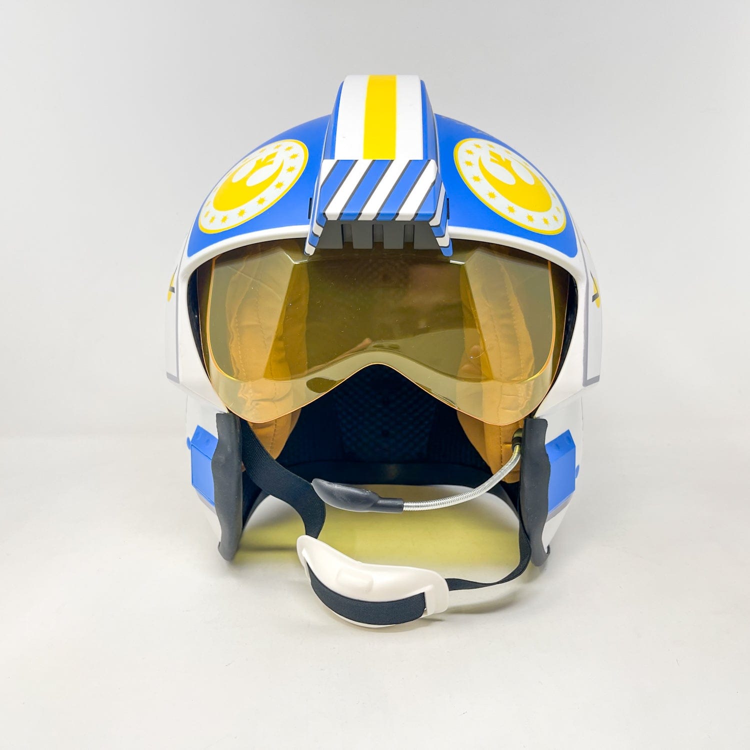 Vintage Hasbro Star Wars Black Series Helmets & Sabers Autograpghed Carson Teva X-Wing Fighter Pilot - Hasbro Black Series Helmet