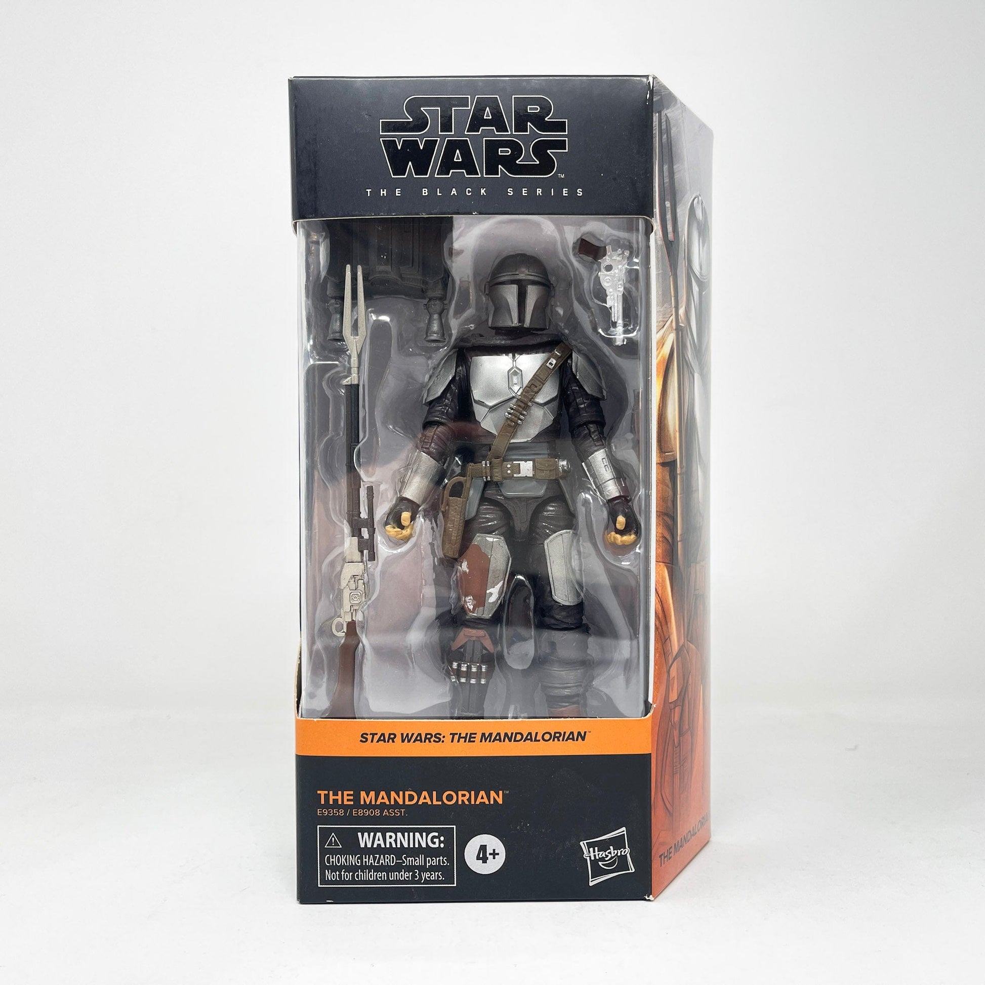 Vintage Hasbro Star Wars Black Series Sealed Figures The Mandalorian (Beskar Armor) MAN 01 - Black Series Hasbro Star Wars Action Figure