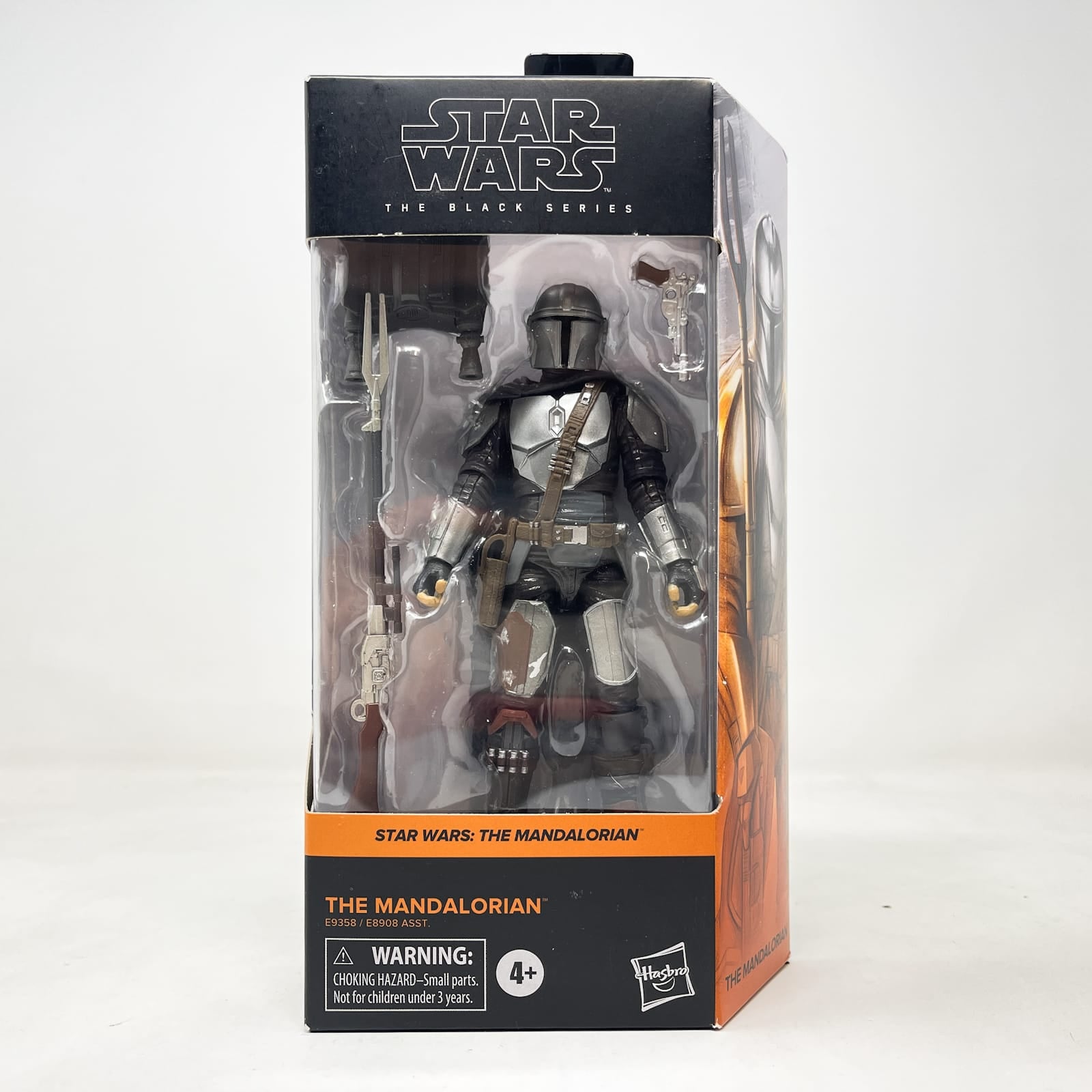 Vintage Hasbro Star Wars Black Series Sealed Figures The Mandalorian (Beskar Armor) MAN 01 - Hasbro Black Series (2020)