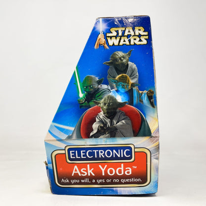 Vintage Hasbro Star Wars Mid MOC Electronic Ask Yoda – Hasbro Attack of the Clones (2002)