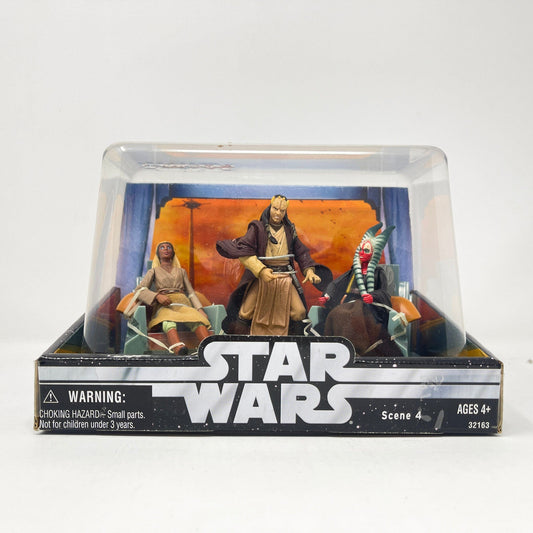 Vintage Hasbro Star Wars Mid MOC Jedi High Council (F) Scene 4 of 4 (2004) - Hasbro Original Trilogy Collection Screen Scenes