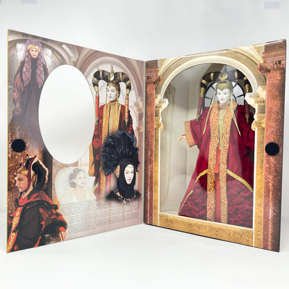 Vintage Hasbro Star Wars Mid MOC Queen Amidala Red Senate Gown Portrait Edition 12 inch – Hasbro Episode I (1999)