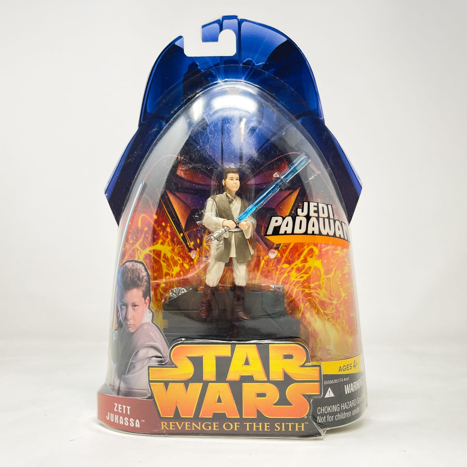 Vintage Hasbro Star Wars Mid MOC Zett Jukassa (Jedi Padawan) #52 - Hasbro ROTS 2005