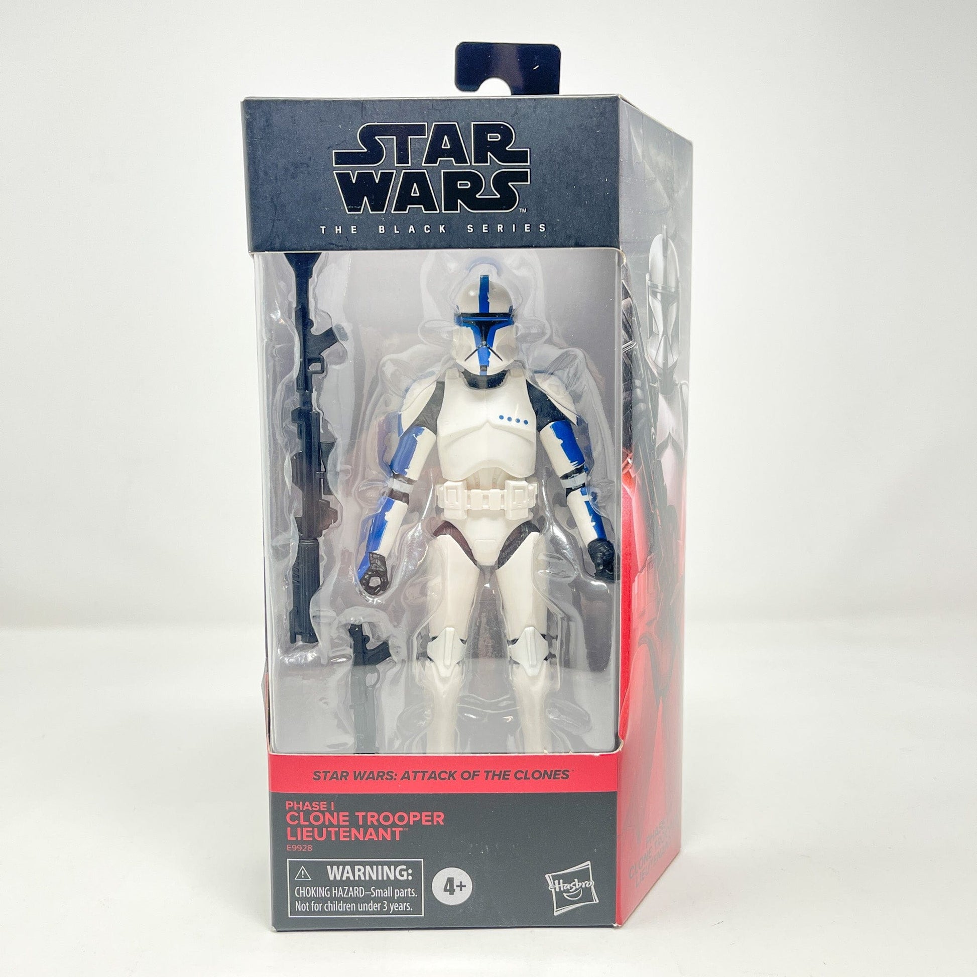 Vintage Hasbro Star Wars Modern MOC Clone Trooper Lieutenant AOTC 01 - Black Series Hasbro Star Wars Action Figure