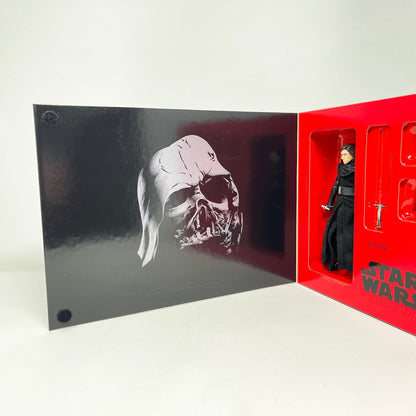 Vintage Hasbro Star Wars Modern MOC Kylo Ren Unmasked (SDCC) - Black Series Hasbro Star Wars Action Figure