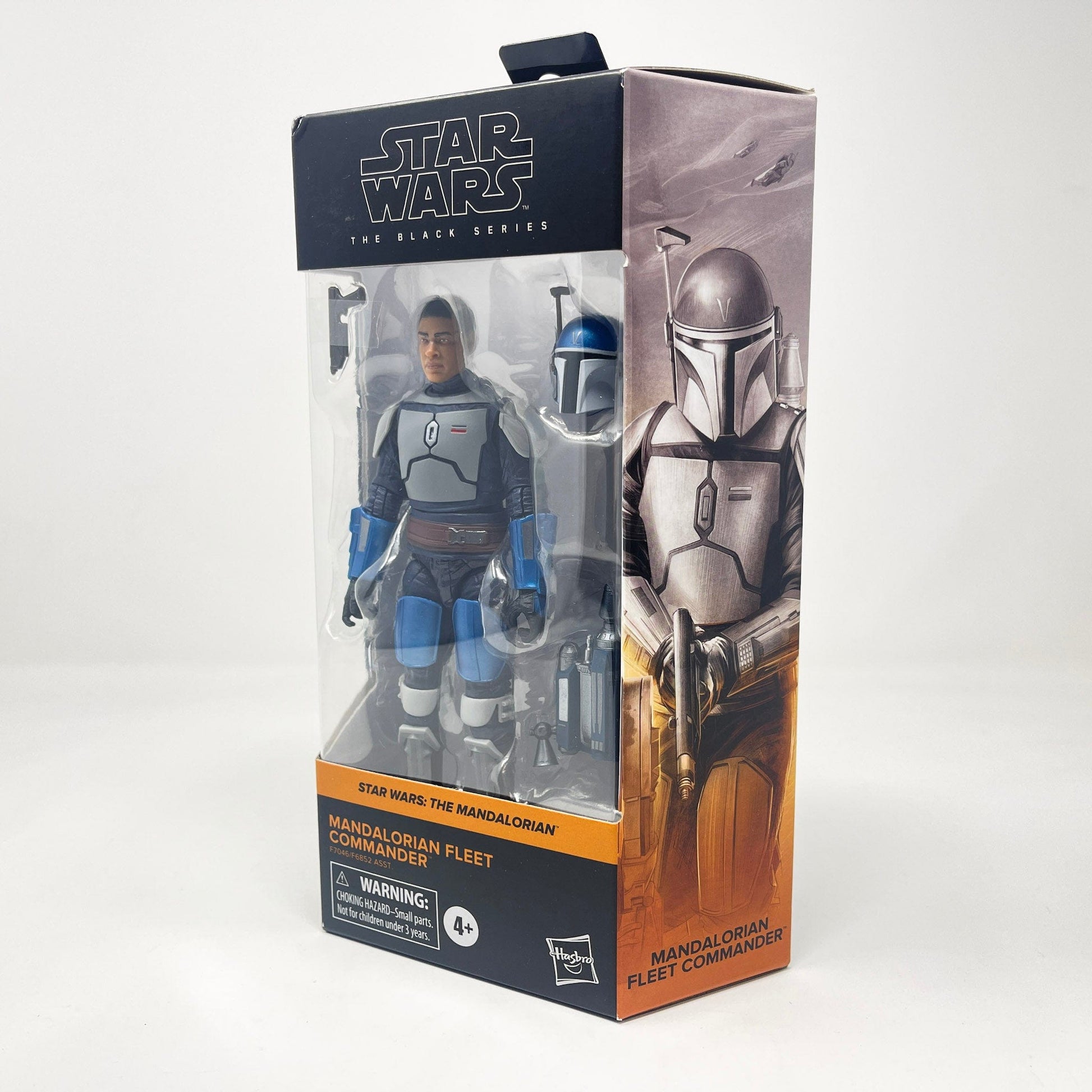 Vintage Hasbro Star Wars Modern MOC Mandalorian Fleet Commander MAN34 - Black Series Hasbro Star Wars Action Figure