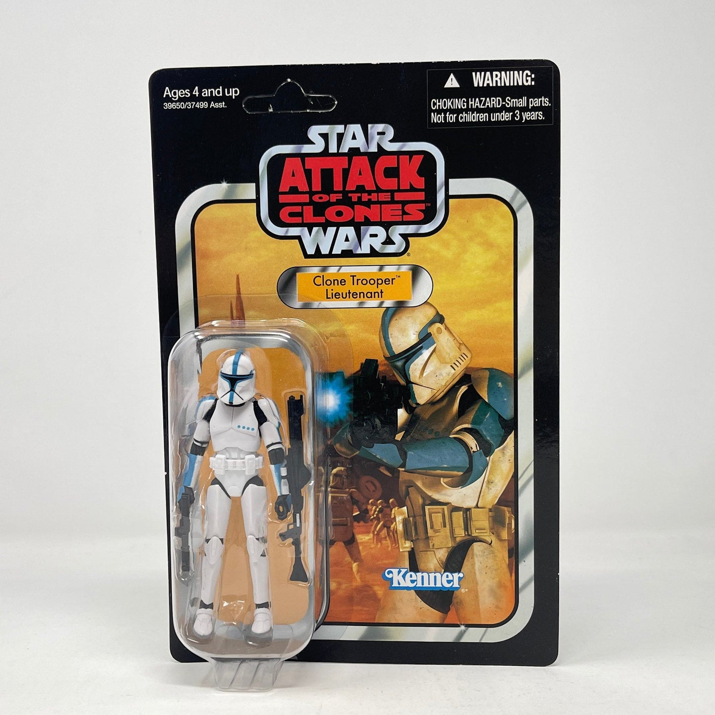 Vintage Hasbro Star Wars Modern MOC VC109 Clone Trooper Lieutenant - AOTC (Unpunched) 2011 - The Vintage Collection Hasbro Star Wars