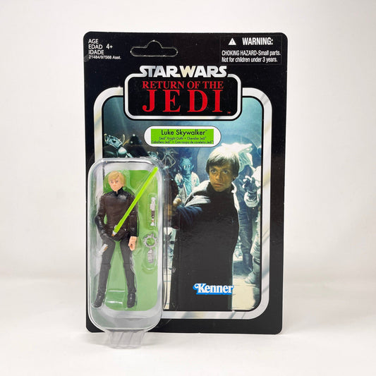 Vintage Hasbro Star Wars Vintage Collection Carded VC023 Luke Skywalker - Jedi Knight Outfit (Unpunched) Canadian 2010  - The Vintage Collection