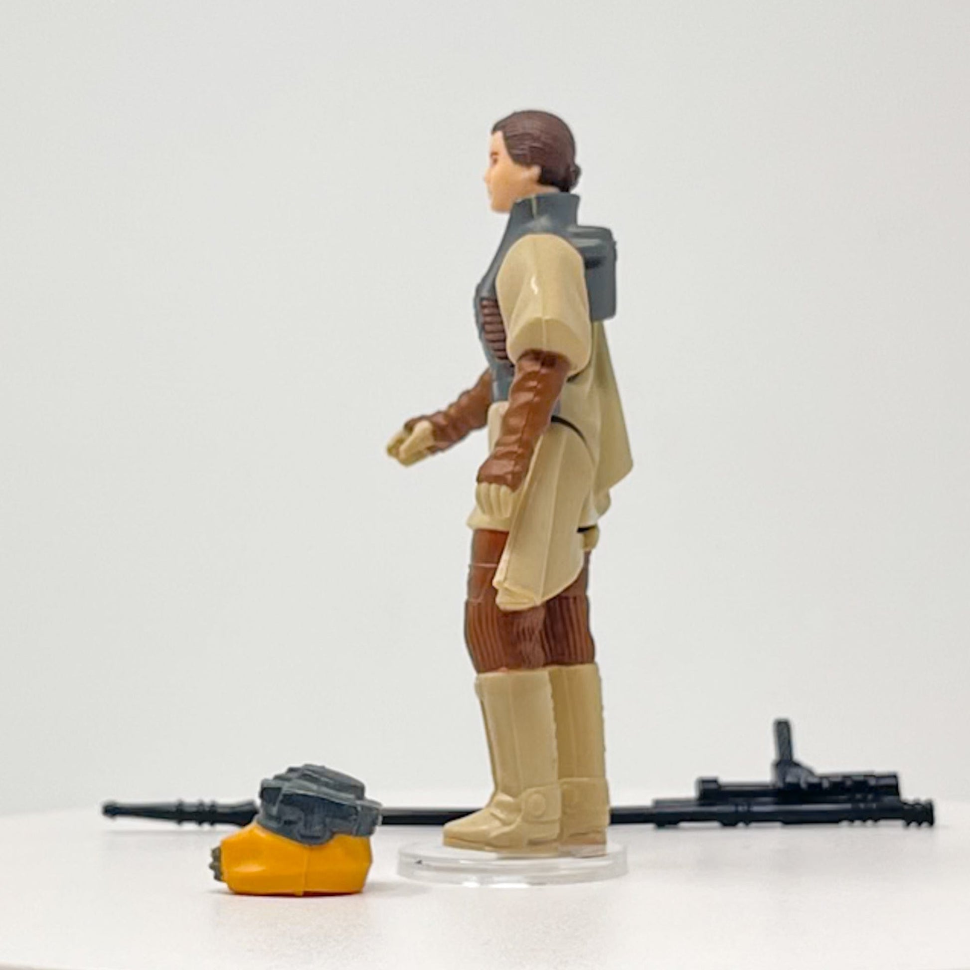 Vintage Kenner Star Wars LC Leia Boushh Loose Complete