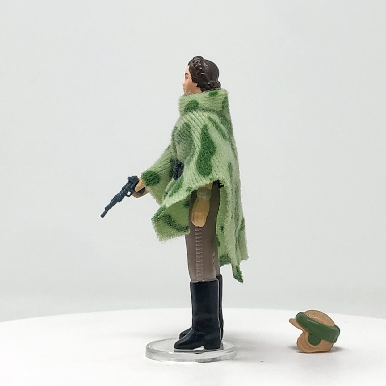 Vintage Kenner Star Wars LC Leia in Combat Poncho (Endor) Loose Complete