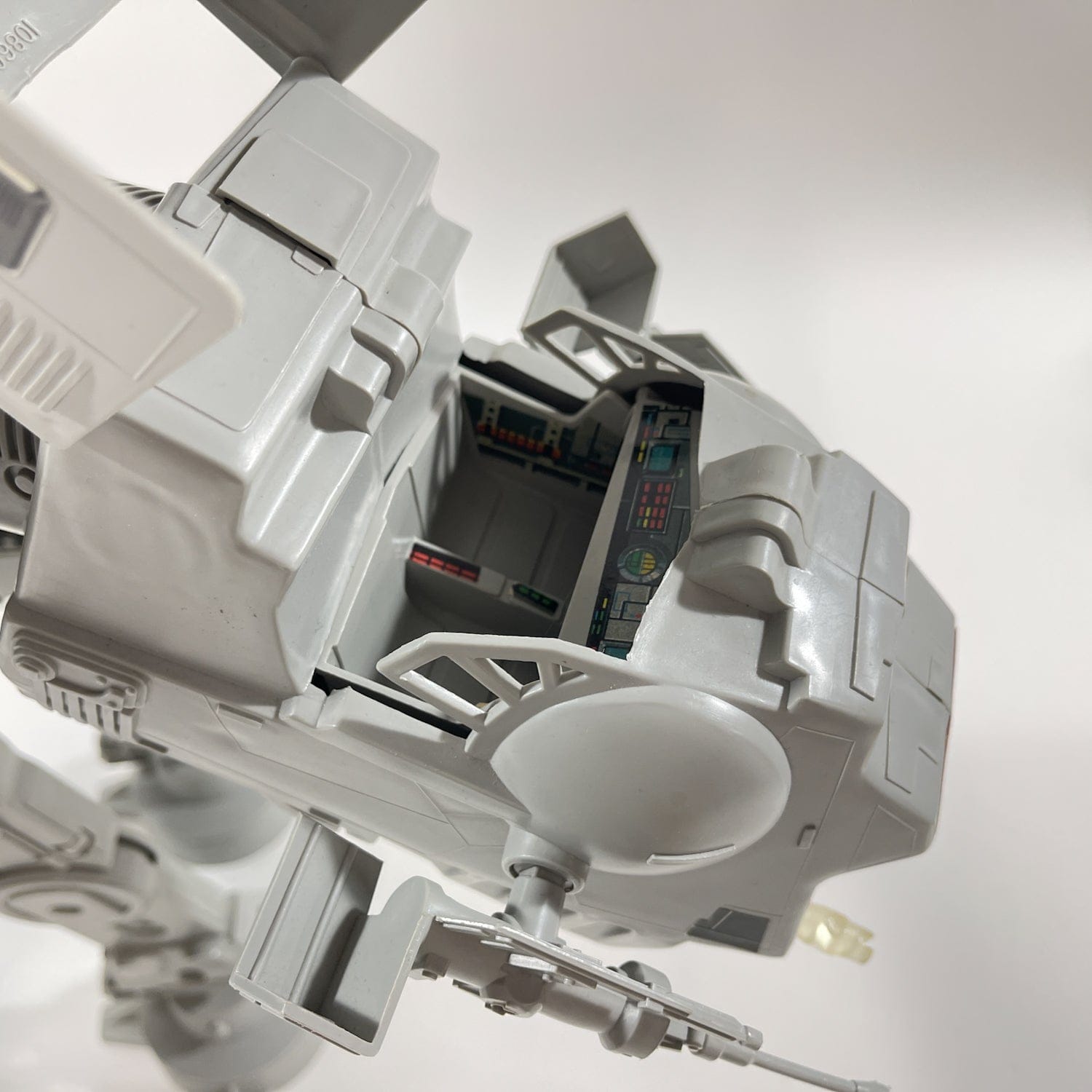 Vintage Kenner Star Wars Vehicle AT-AT - Complete in Canadian ESB Box