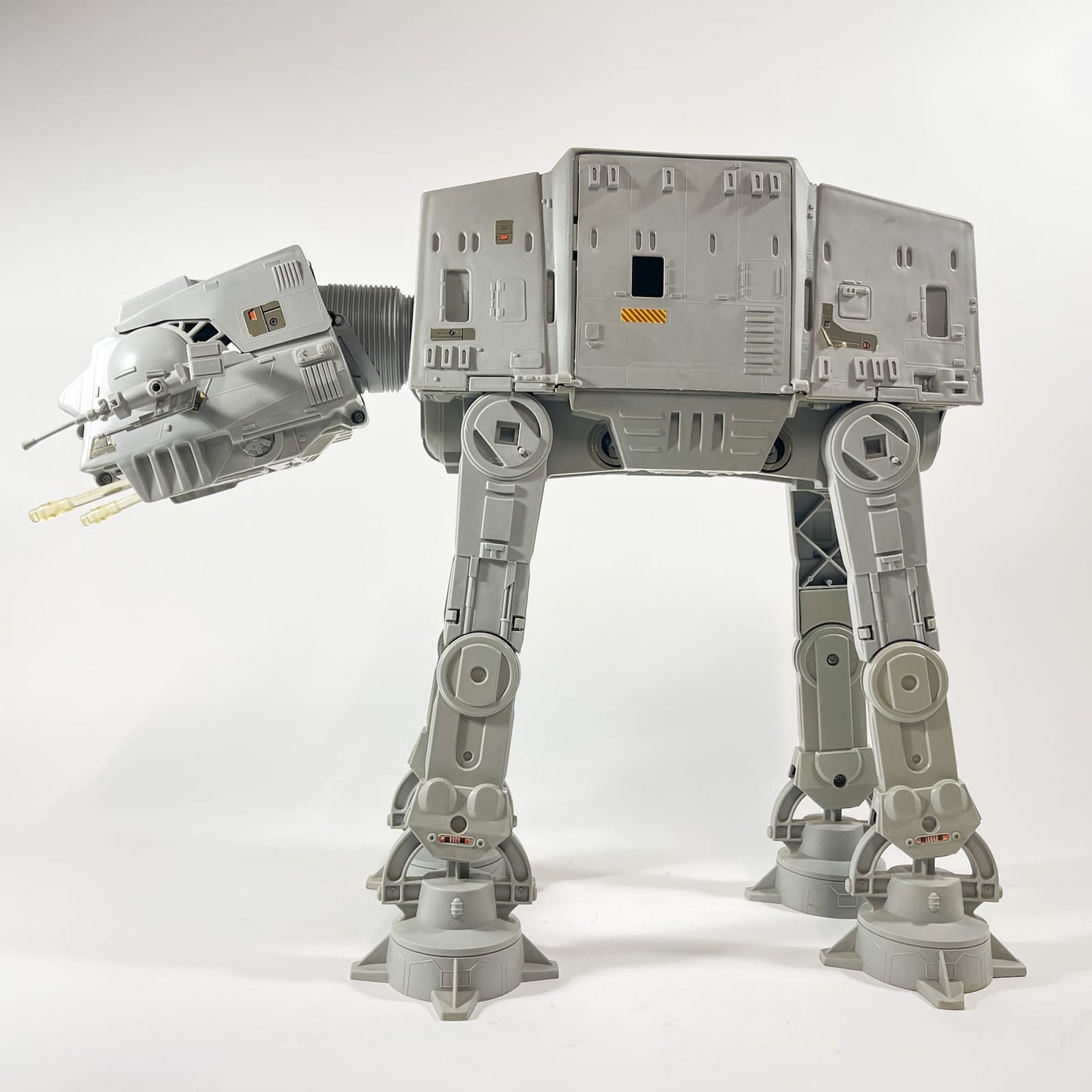 Vintage Kenner Star Wars Vehicle AT-AT - Complete in Canadian ESB Box