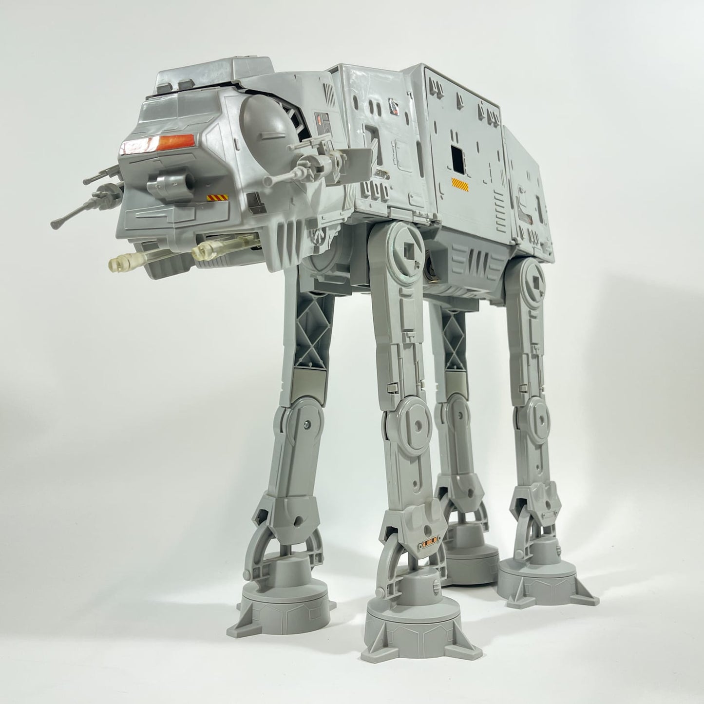 Vintage Kenner Star Wars Vehicle AT-AT - Complete in ESB Box - Kenner (1980)