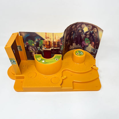 Vintage Kenner Star Wars Vehicle Creature Cantina Playset - Complete in Canadian Box