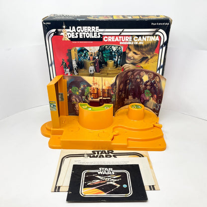 Vintage Kenner Star Wars Vehicle Creature Cantina Playset - Complete in Canadian Box