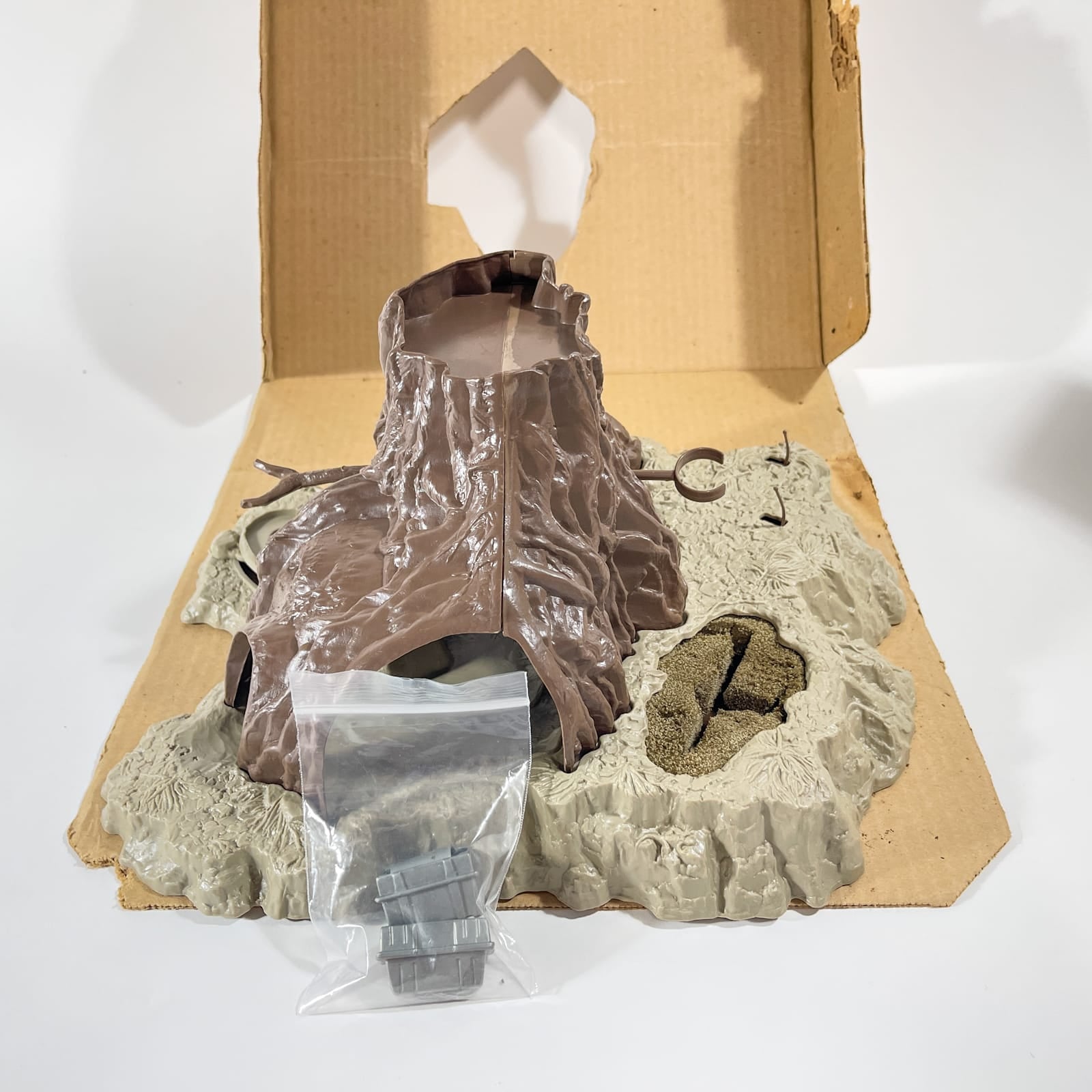 Vintage Kenner Star Wars Vehicle Dagobah Playset - Complete in Canadian Box w/ Inserts - Vintage Kenner (1980)