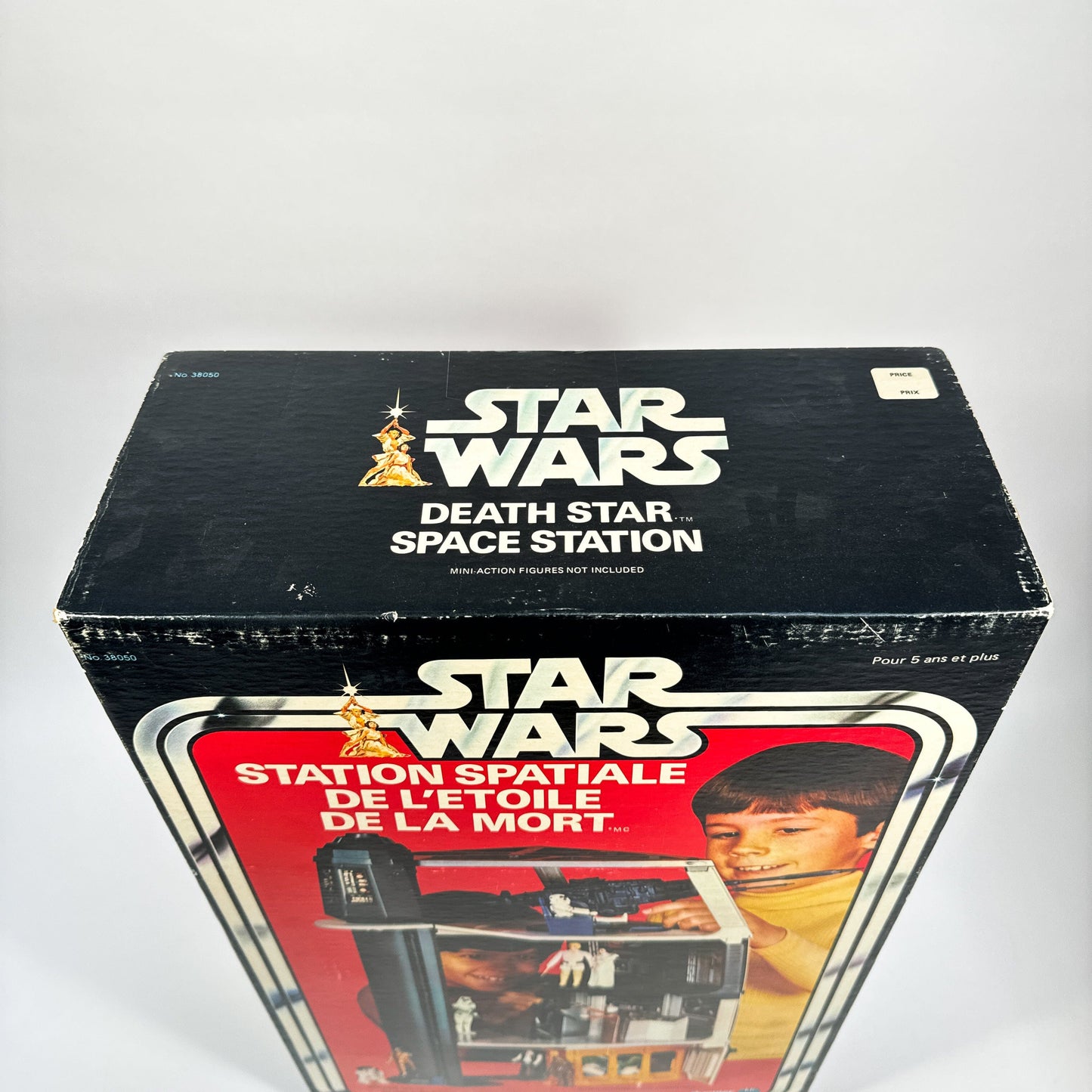 Vintage Kenner Star Wars Vehicle Death Star Playset - Complete in Kenner Canada Box