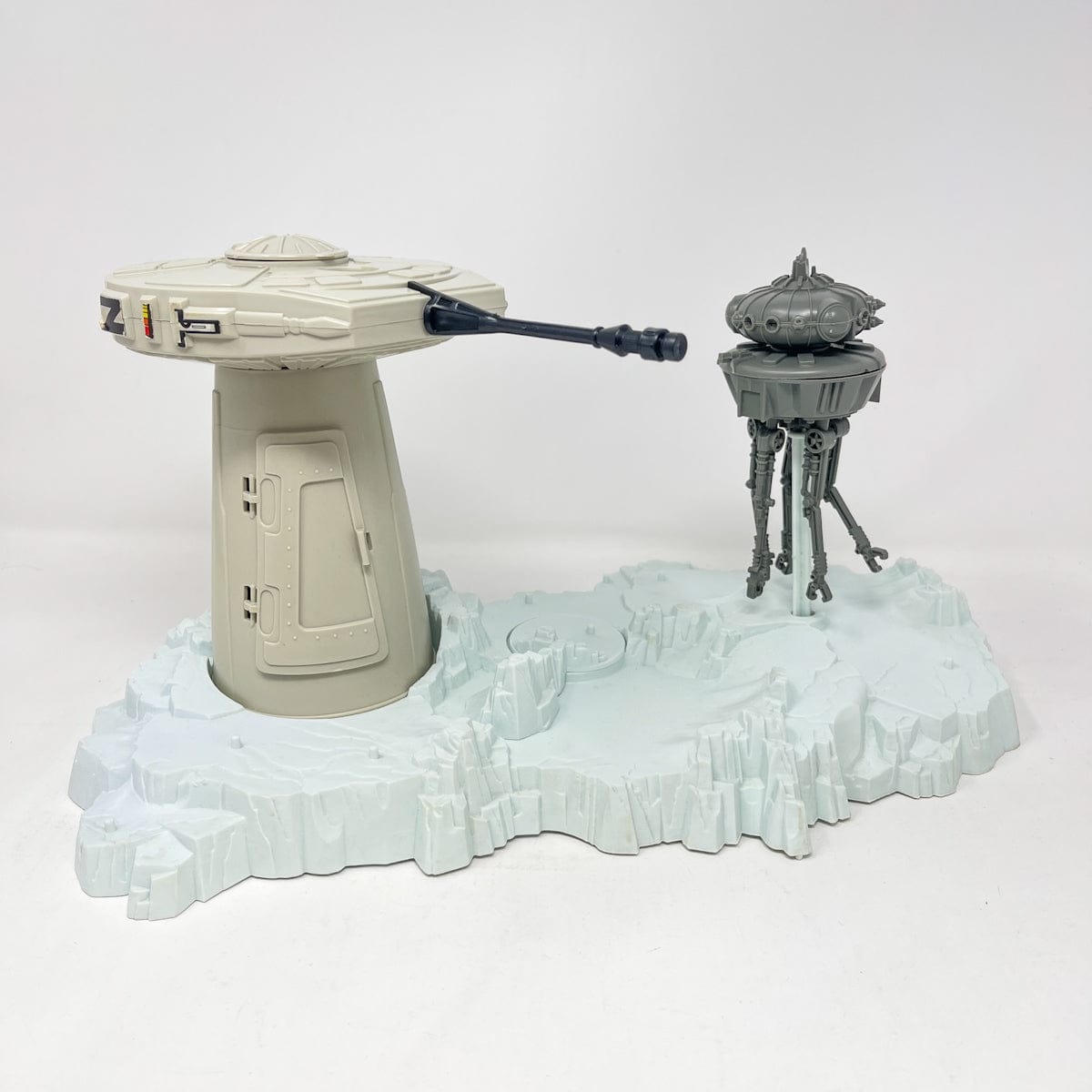 Vintage Kenner Star Wars Vehicle Hoth Gun Turret and Probot Playset - Complete in Canadian Box