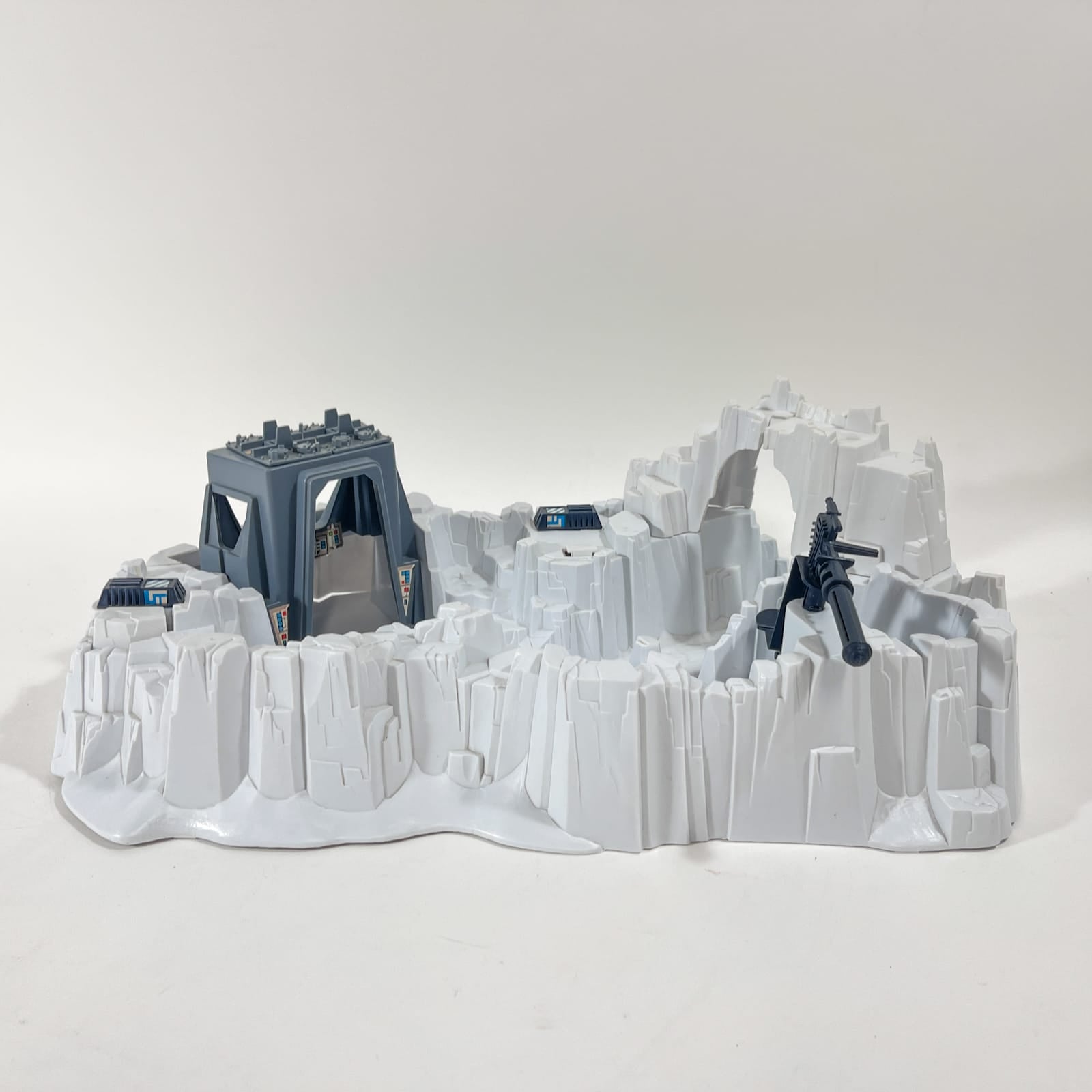 Vintage Kenner Star Wars Vehicle Hoth Imperial Attack Base - Complete in Box