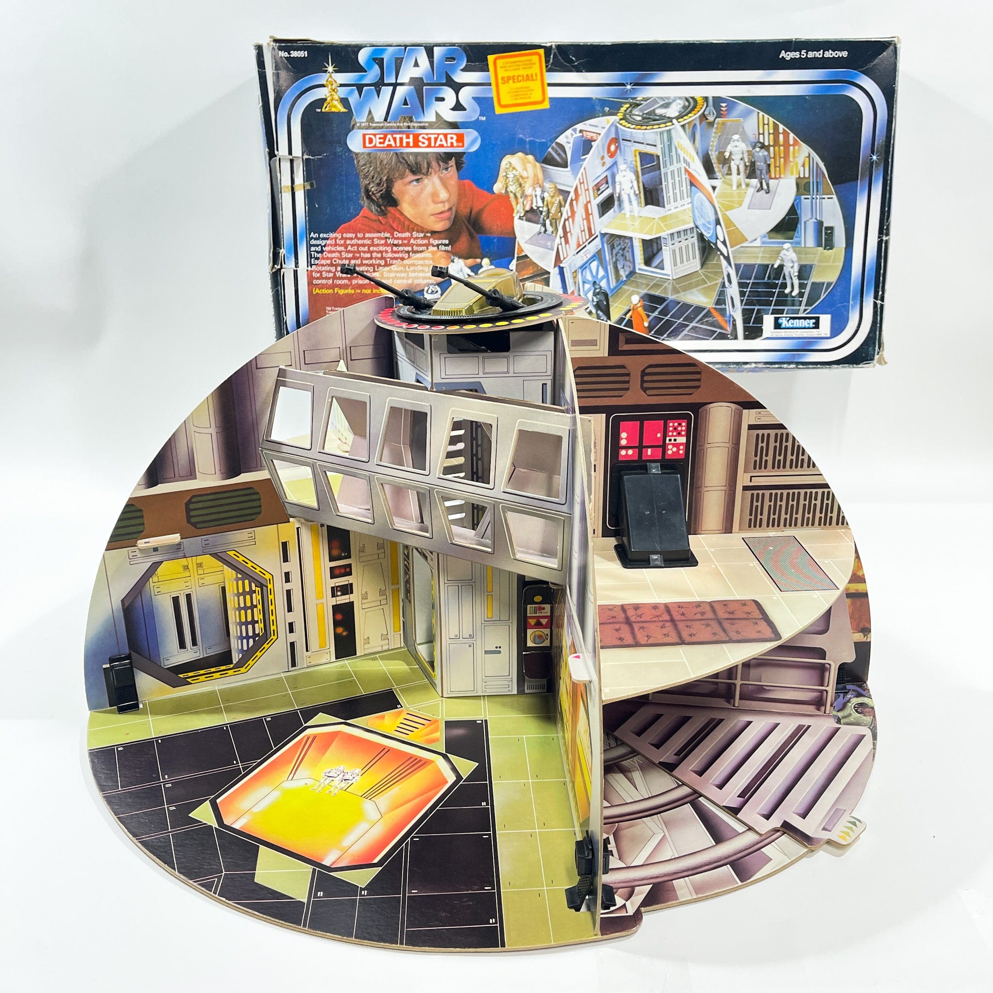 Kenner Canada Vintage Star Wars Chipboard Death Star - Loose