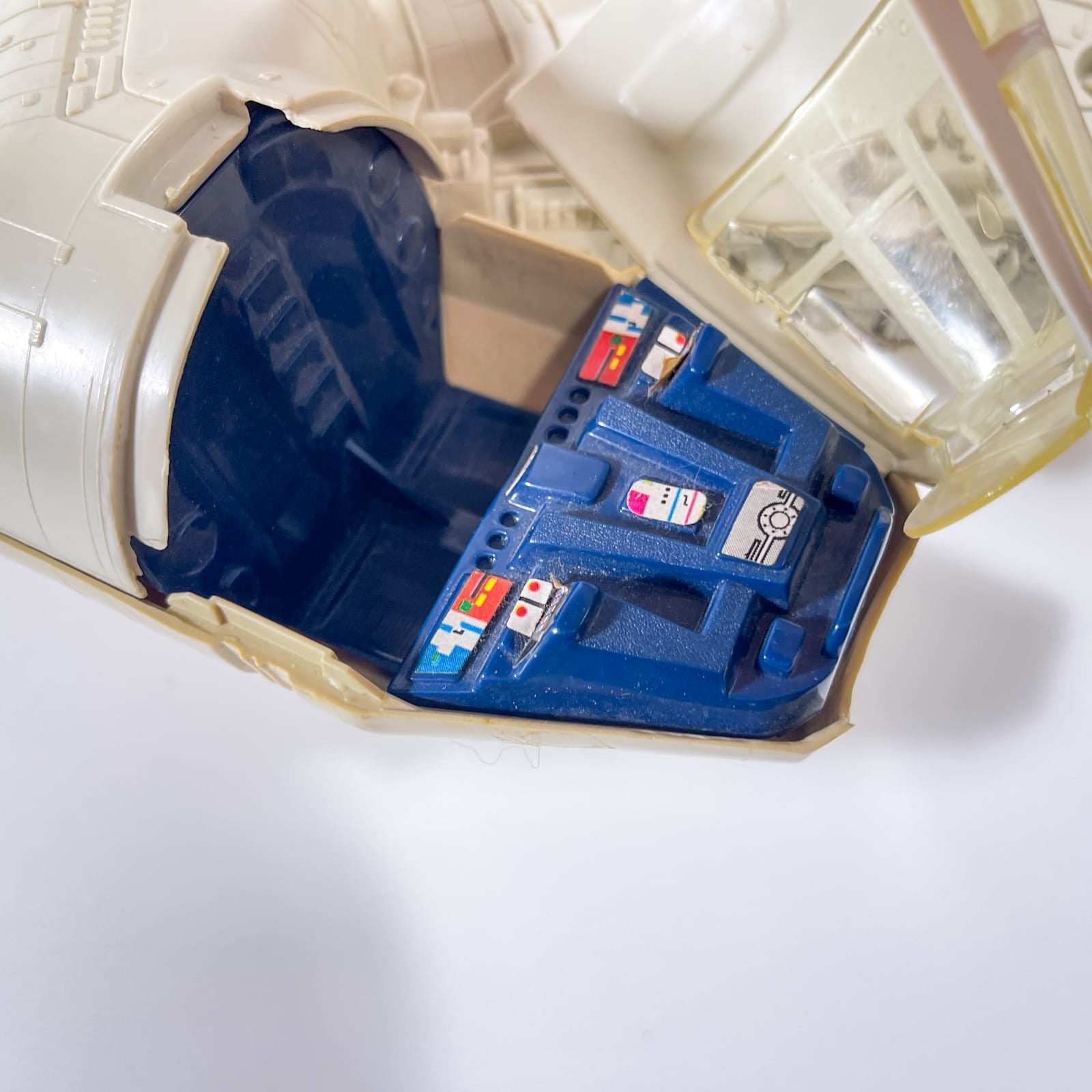 Vintage Kenner Star Wars Vehicle Millennium Falcon in Canadian ESB Box - MIB