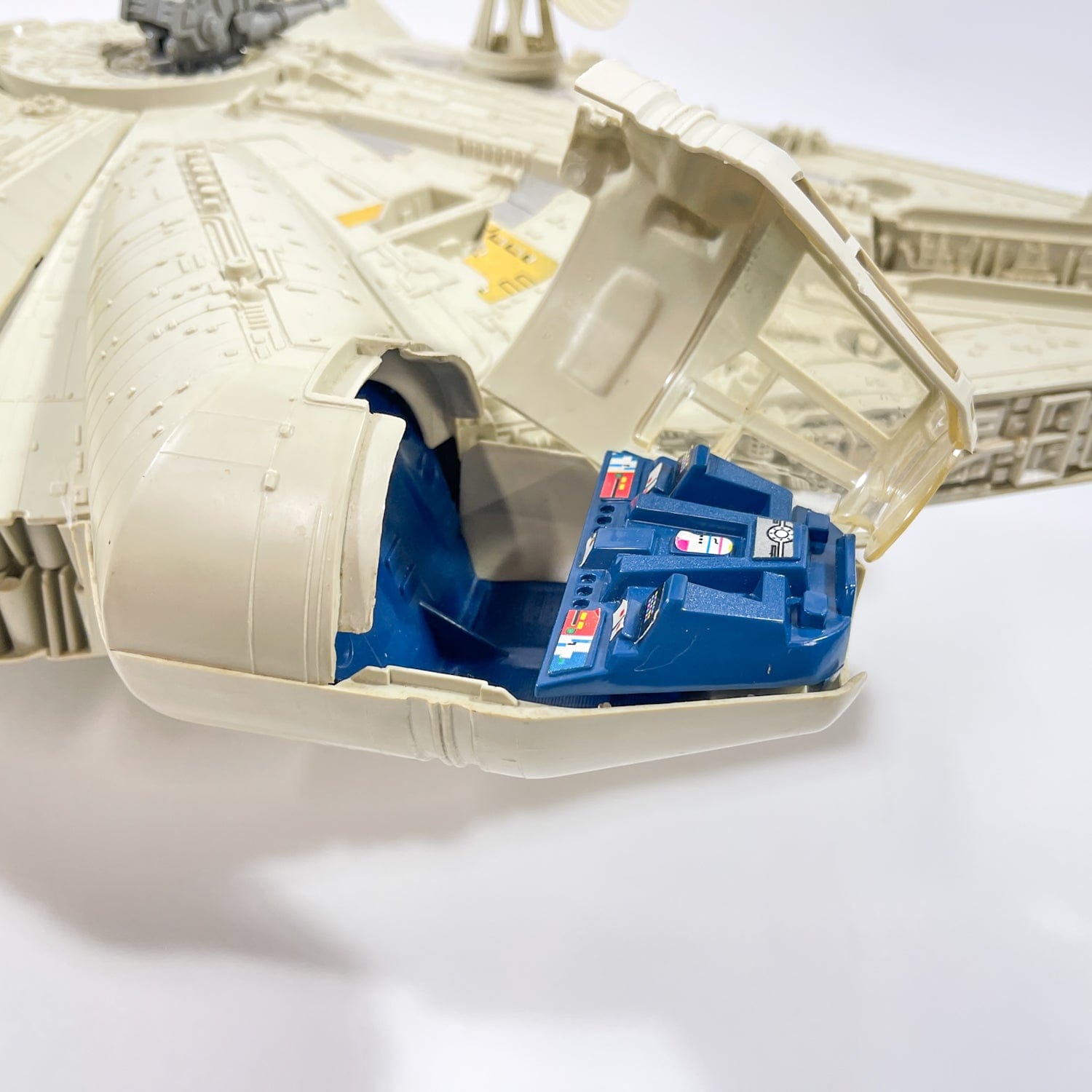 Vintage Kenner Millennium Falcon Loose Incomplete Star Wars Toy