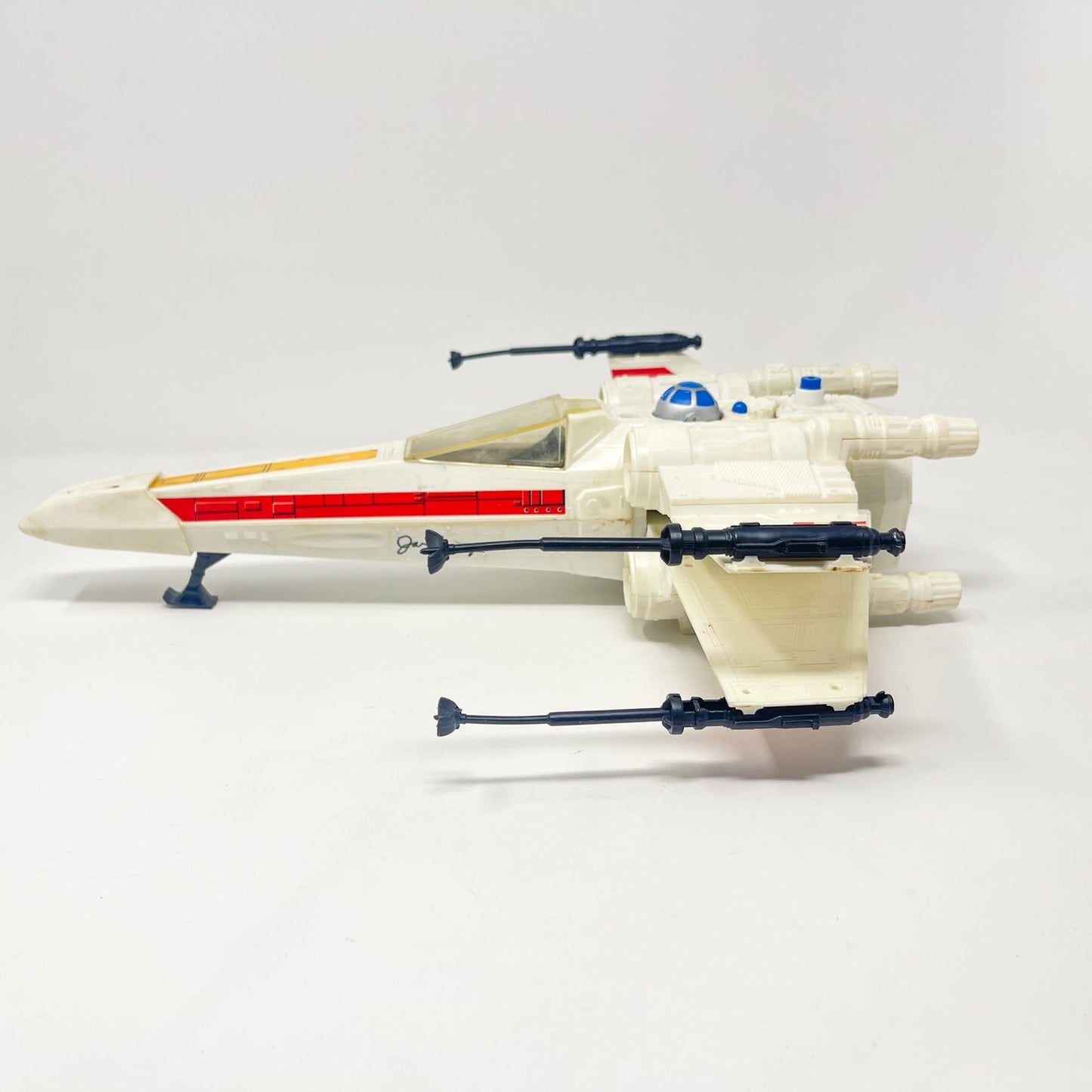 Vintage Kenner Star Wars Vehicle Swearingen Autographed X-Wing