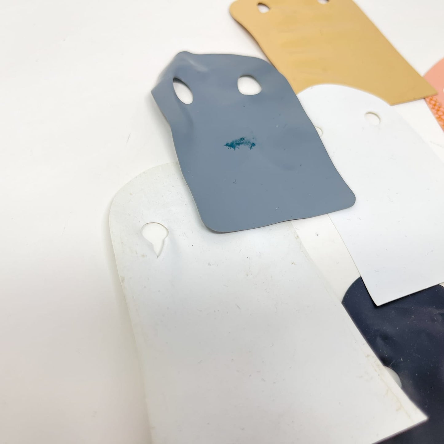 Vintage Kenner Star Wars Vintage Parts & Accessories Damaged Vintage Kenner Star Wars Vinyl Cape Lot