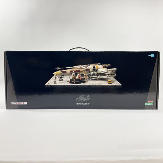 Vintage Kotobukiya ARTFX Star Wars T-65 X-Wing Fighter Cross-Section 3D – Kotobukiya ARTFX Premium Format Model (2008)