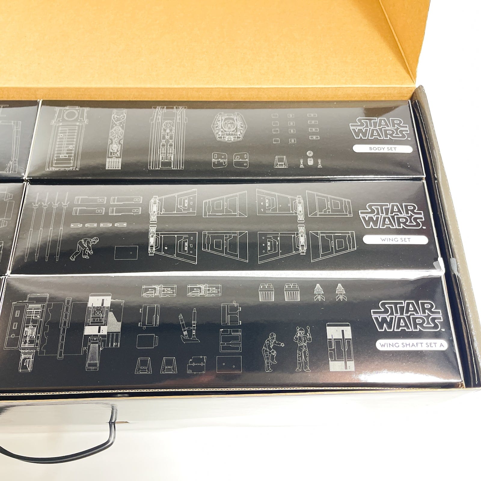 T-65 X-Wing Fighter Cross-Section 3D – Kotobukiya ARTFX Premium