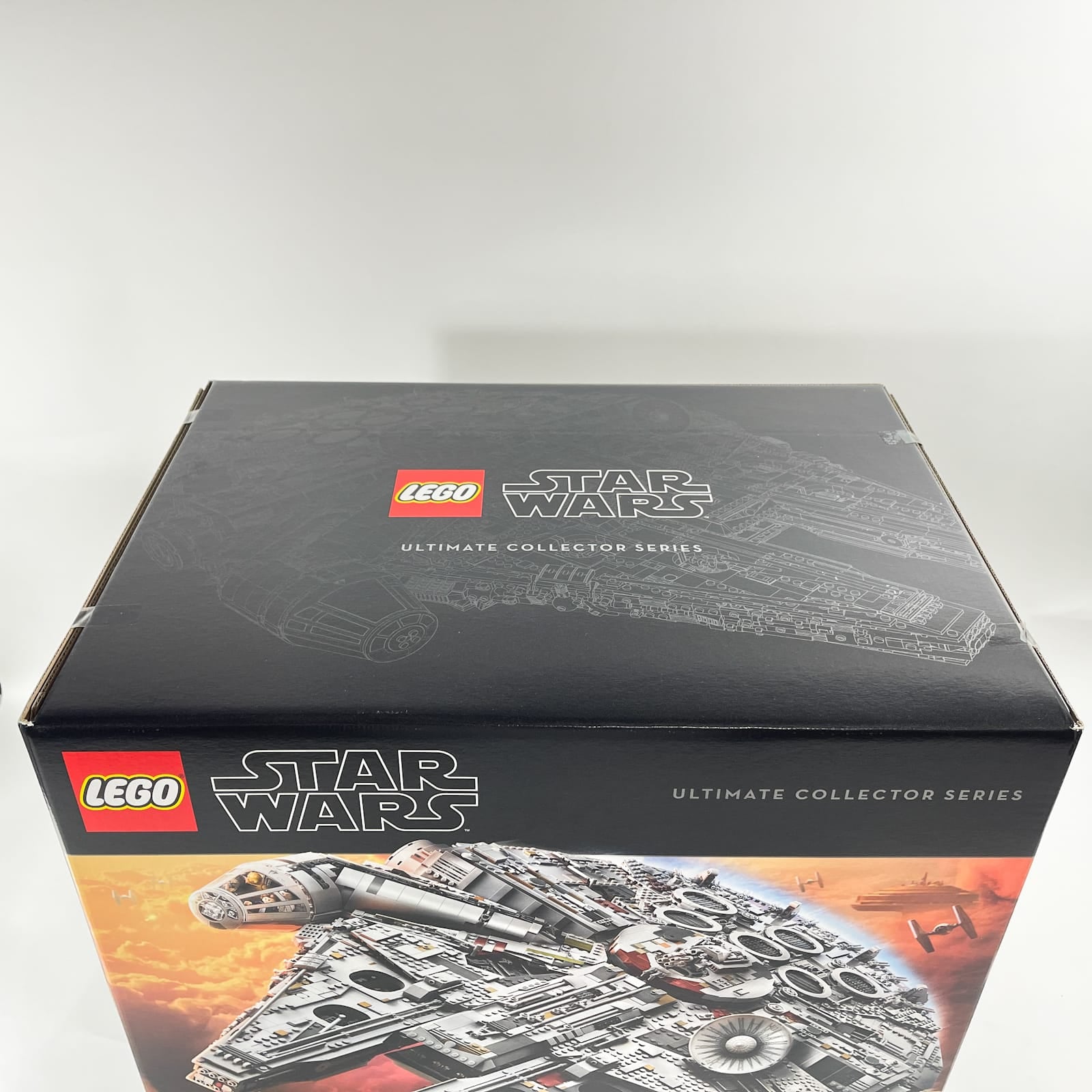 Vintage Lego Star Wars Lego Boxed Lego 75192 Millennium Falcon UCS (2017) - Sealed