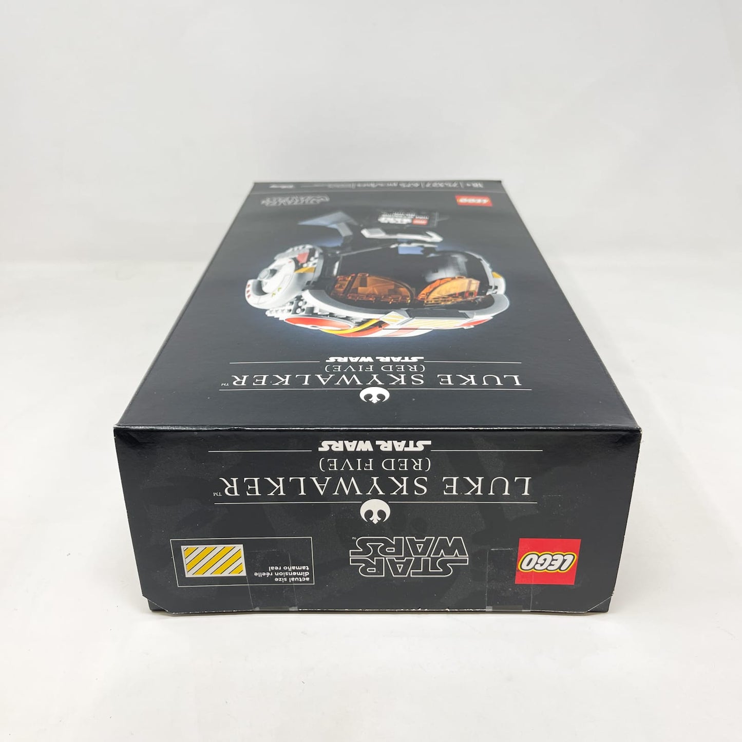 Vintage Lego Star Wars Lego Boxed Lego 75327 Luke Skywalker (Red Five) Helmet (2022) - Sealed
