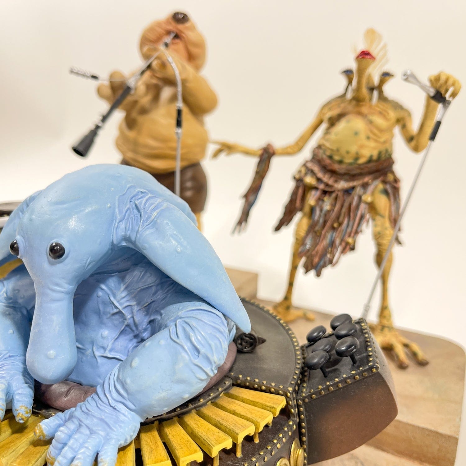 ハーモニーキングダム　HARMONY KINGDOM Jabba Jabba's Palace Band (Max Rebo) - Limited Edition Statue - Gentle
