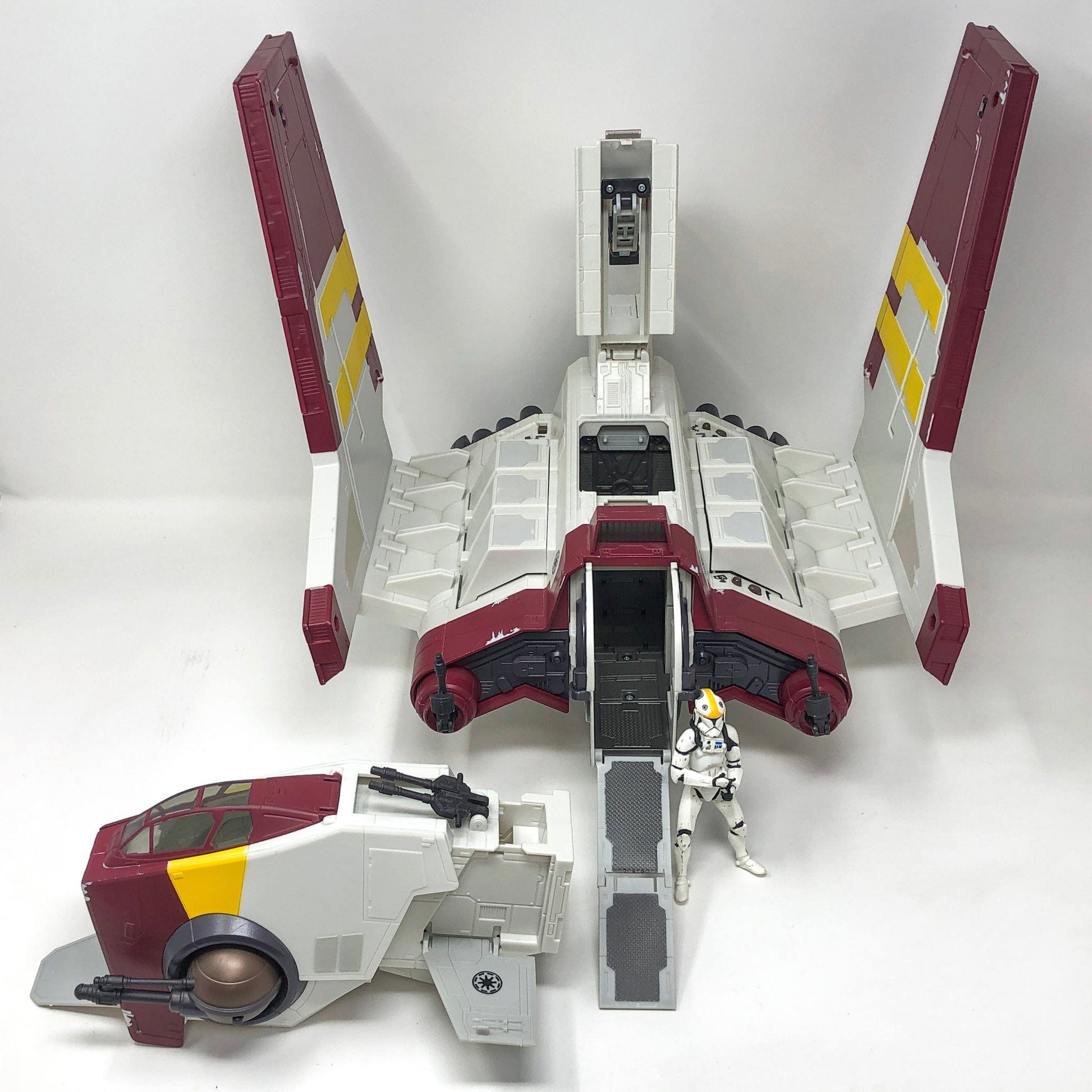 Vintage Hasbro Star Wars Mid Ships Republic Attack Shuttle - Hasbro Clone Wars Star Wars Deluxe Vehicle