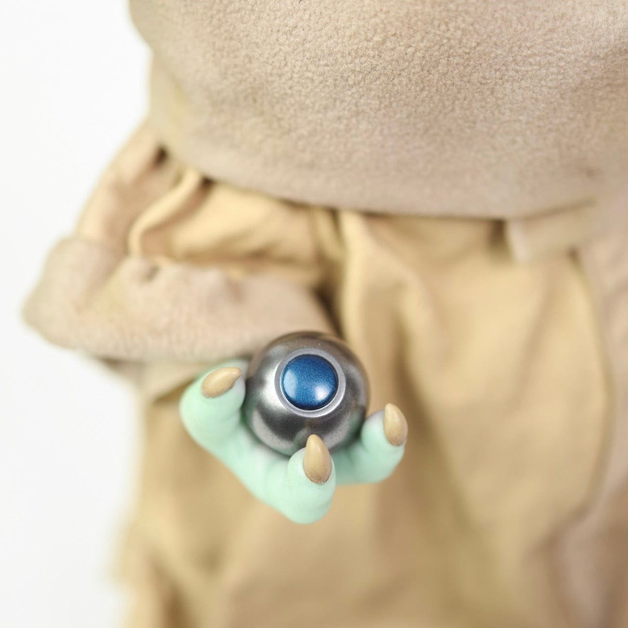 Vintage Hot Toys Star Wars Statues & Busts The Child Lifesize Collectible Figure - Hot Toys