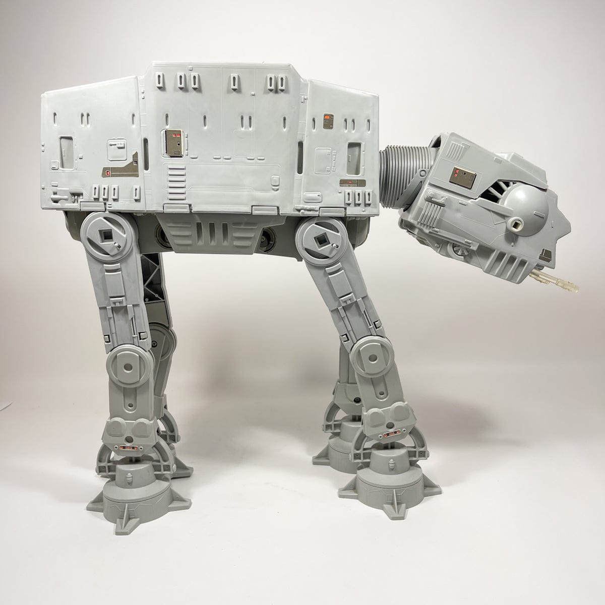 Vintage Kenner Star Wars Vehicle AT-AT - Loose Complete