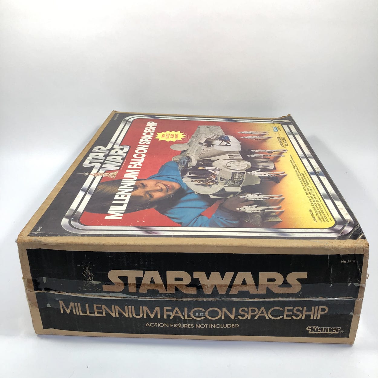 Vintage Kenner Star Wars Vehicle Millennium Falcon in Star Wars Box - MIB