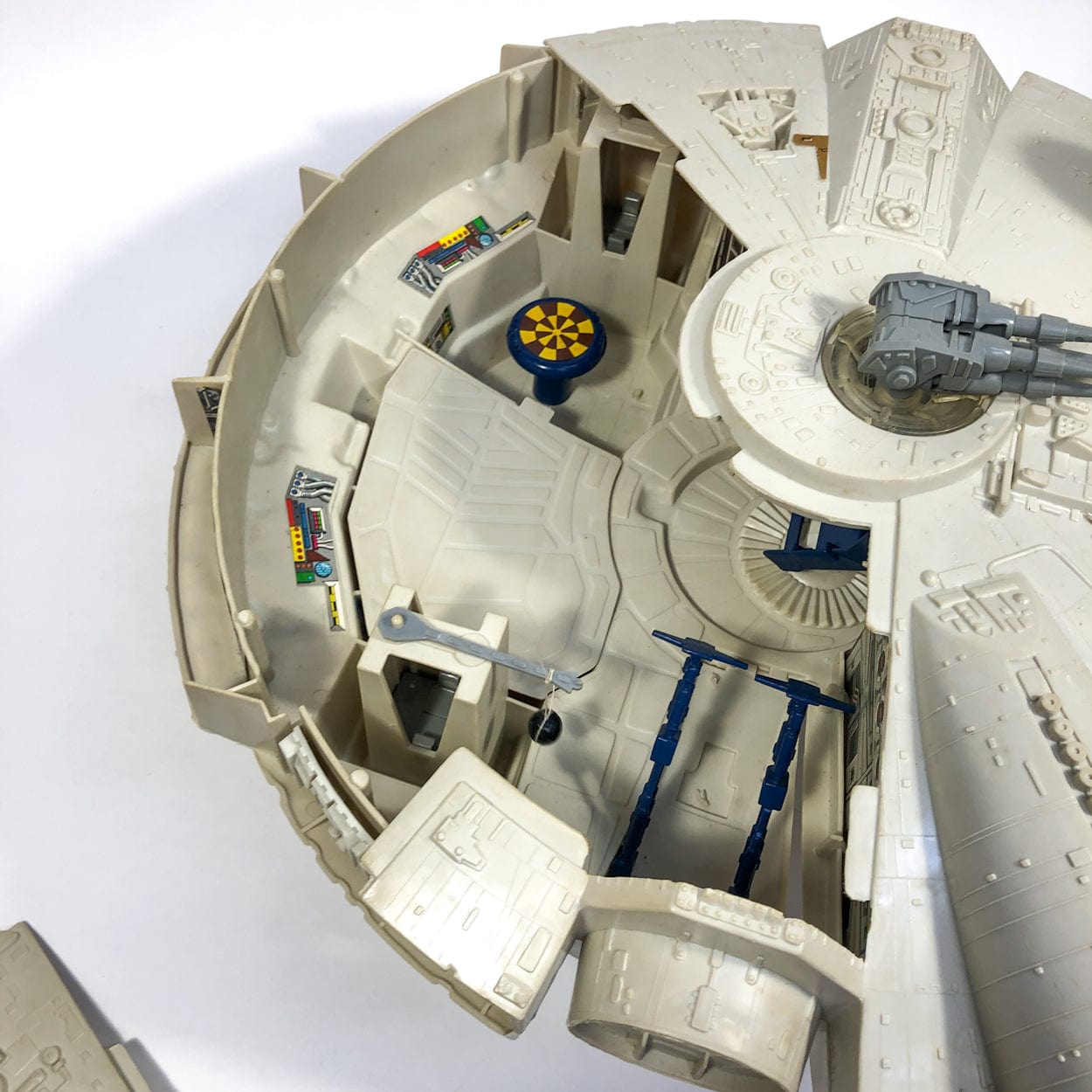 1978 Millennium Falcon training ball and ramp authentic