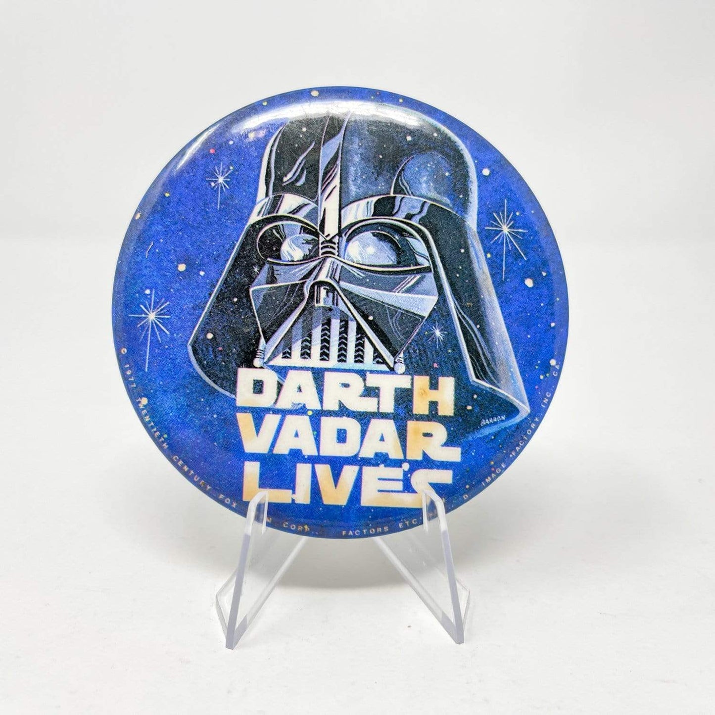 Vintage Factors Star Wars Non-Toy Darth Vadar Lives Button - Factors  (1977)